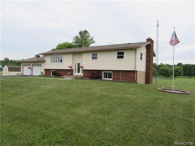 front view picture of 4430 Old M-51, Croswell, MI. 48422
