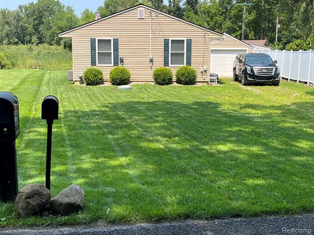 front view picture of 4202 Ray Mar, Onsted, MI. 49265