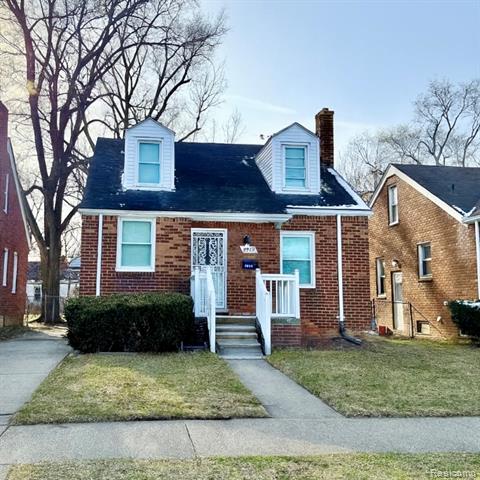 front view picture of 8719 Canyon Street, Grosse Pointe, MI. 48236