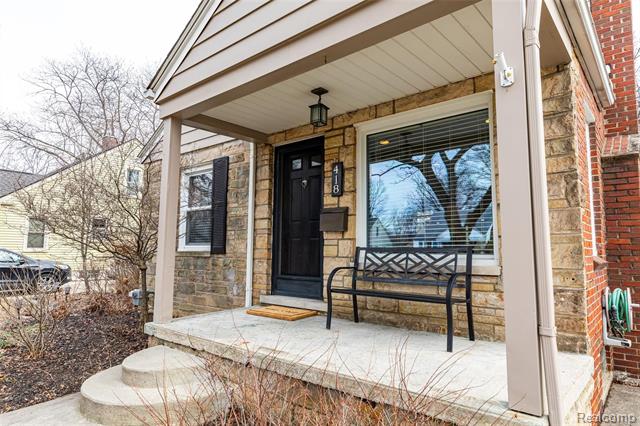 front view picture of 418 N Blair Ave, Royal Oak, MI. 48067