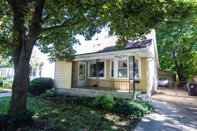 front view picture of 506 N Altadena Ave, Royal Oak, MI. 48067