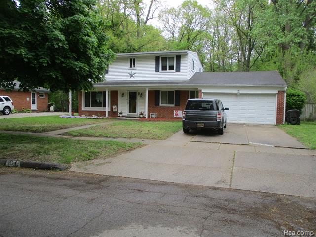 front view picture of 7140 Ridgedale Lane, Lambertville, MI. 48144
