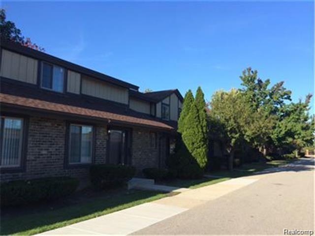 front view picture of 28129 Franklin Rd, Southfield, MI. 48034