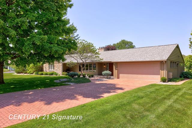 front view picture of 12 W Corral, Saginaw, MI. 48638