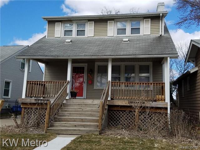 front view picture of 900 Harvard Rd, Berkley, MI. 48072