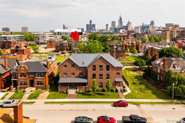 front view picture of 284 Eliot #B Street, Detroit, MI. 48201