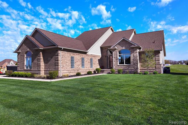 front view picture of 9185 Copper Ridge Drive, Davison, MI. 48423