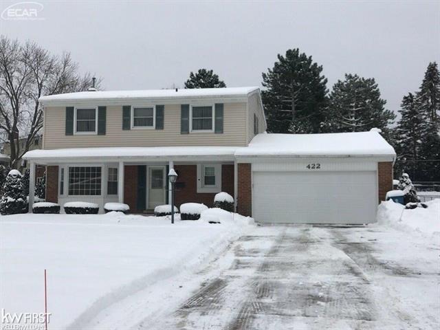 front view picture of 422 Boutell, Grand Blanc, MI. 48439