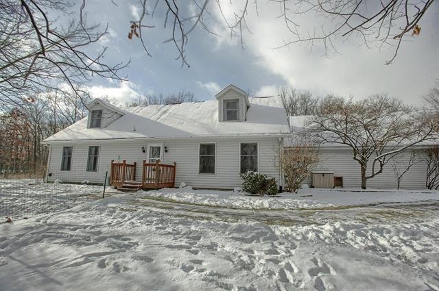 front view picture of 1005 Eager Pines Court, Howell, MI. 48843