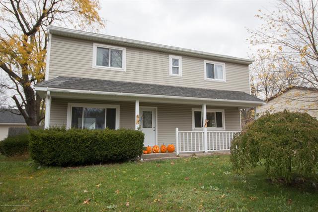 front view picture of 434 W Oak, Mason, MI. 48854