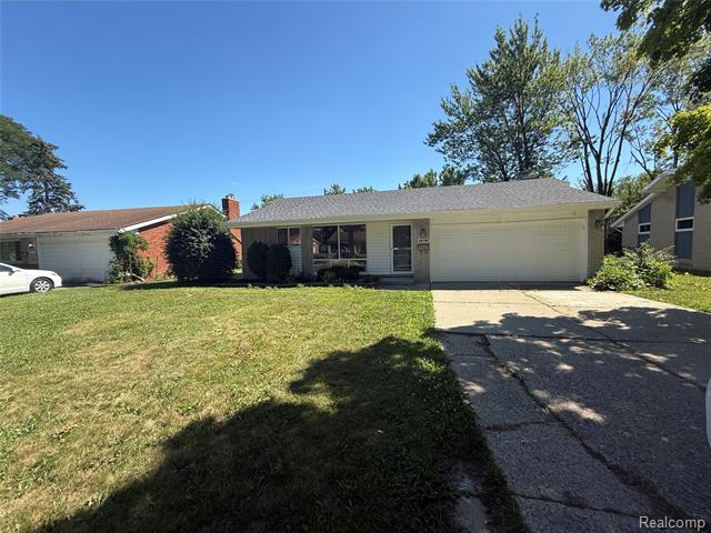 front view picture of 20195 Ledgestone St, Southfield, MI. 48076