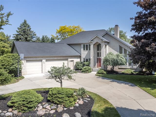 front view picture of 1120 Nautical Drive, Okemos, MI. 48864