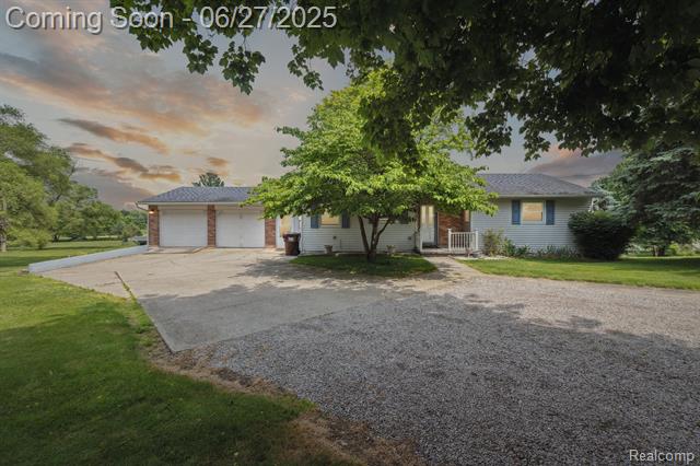 front view picture of 15501 Turner Road, Lansing, MI. 48906