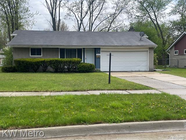 front view picture of 20225 Ledgestone St, Southfield, MI. 48076