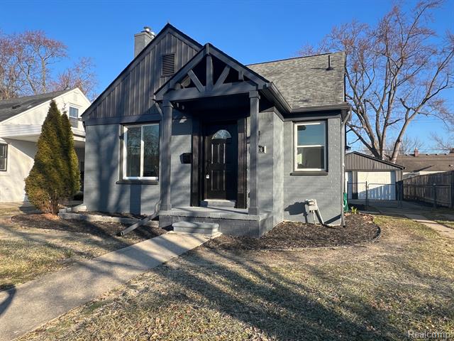 front view picture of 1326 Princeton Rd, Berkley, MI. 48072