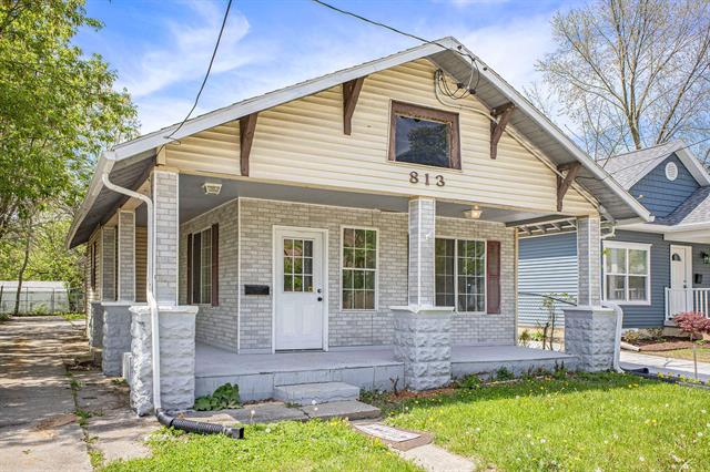 front view picture of 813 N Jeniso, Lansing, MI. 48915
