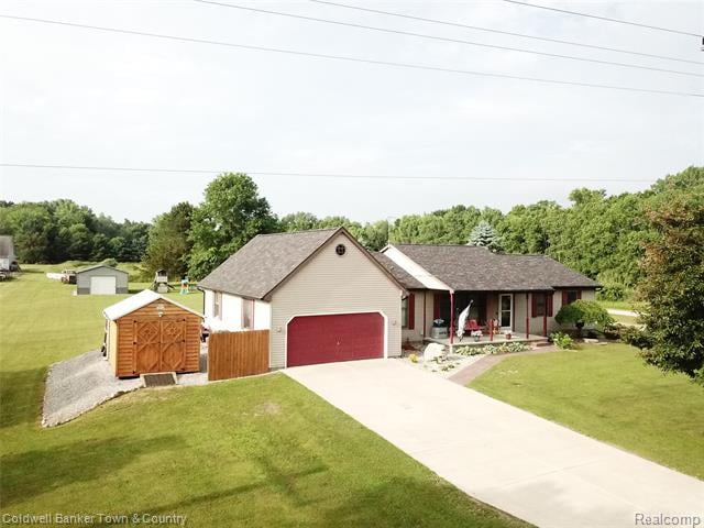 front view picture of 6881 Munsell Road, Howell, MI. 48843