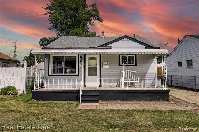 front view picture of 27384 Brush St, Madison Heights, MI. 48071