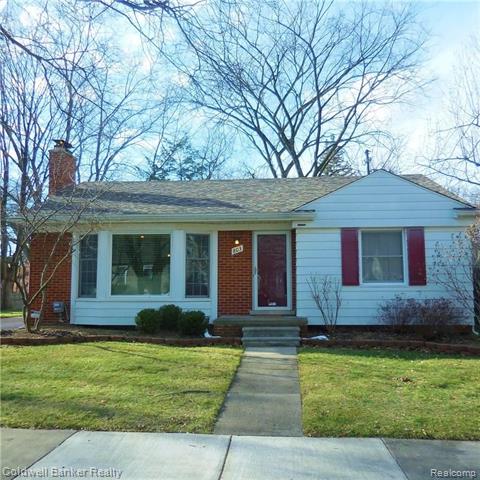 front view picture of 803 Oakridge Ave, Royal Oak, MI. 48067