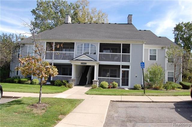front view picture of 4303 Inverness Street, Dexter, MI. 48130