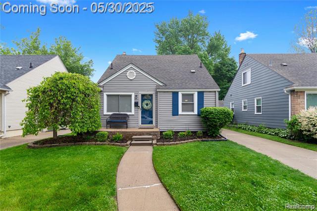 front view picture of 606 N Dorchester Ave, Royal Oak, MI. 48067