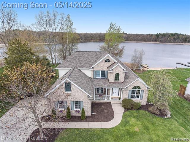 front view picture of 16516 Horseshoe, Linden, MI. 48451