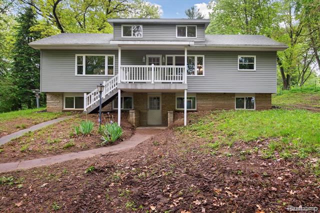 front view picture of 7141 Murray Rd, Jackson, MI. 49201