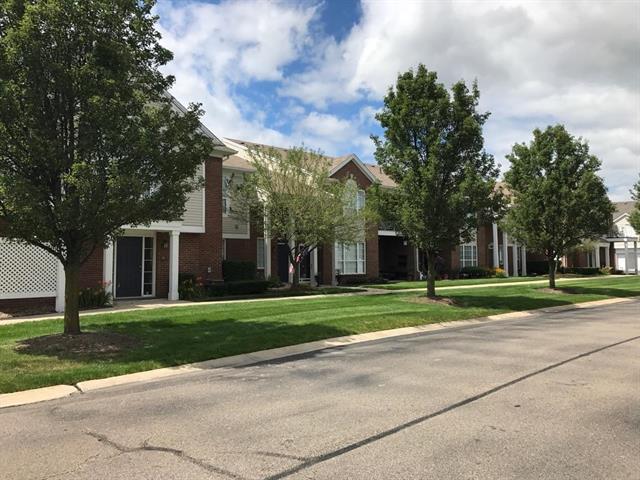 front view picture of 45673 Heather Ridge Drive, Macomb, MI. 48044