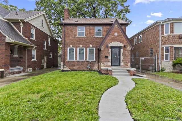 front view picture of 17343 Santa Rosa Drive, Detroit, MI. 48221