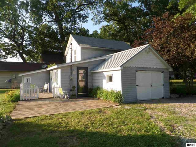 front view picture of 2090 Lakeview Dr, Brooklyn, MI. 49230