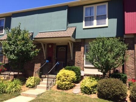 front view picture of 342 Hartman Lane, Saline, MI. 48176