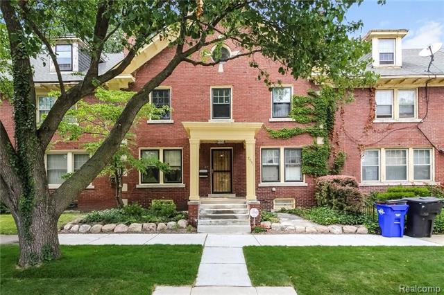 front view picture of 7951 Saint Paul Street, Detroit, MI. 48214