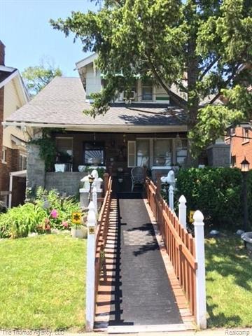 front view picture of 11625 Ohio Street, Detroit, MI. 48204