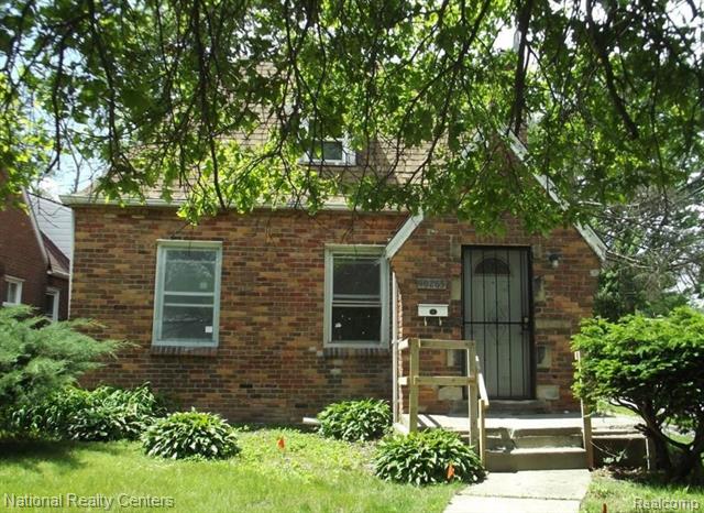 front view picture of 16265 Ardmore Street, Detroit, MI. 48235