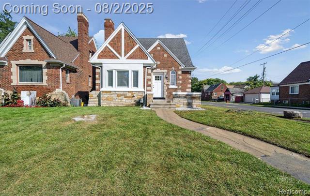front view picture of 17300 Griggs Street, Detroit, MI. 48221
