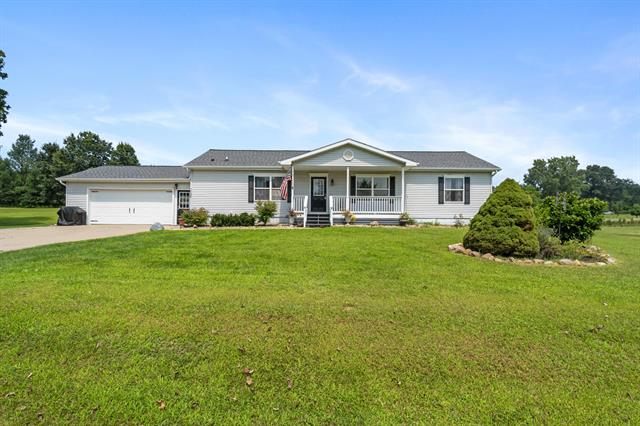 front view picture of 1132 Azalea Dr, Jackson, MI. 49201
