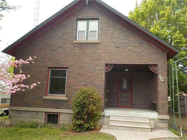 front view picture of 5014 Ford Street, Swartz Creek, MI. 48473