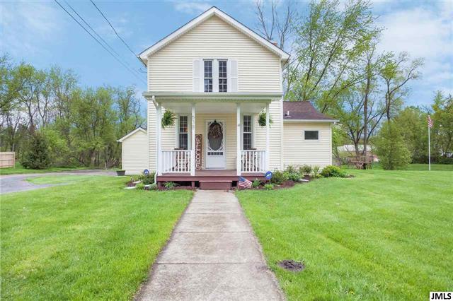 front view picture of 638 E Michigan Ave, Grass Lake, MI. 49240