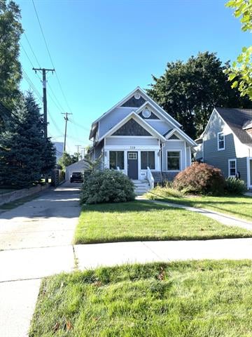 front view picture of 119 Crane Ave, Royal Oak, MI. 48067