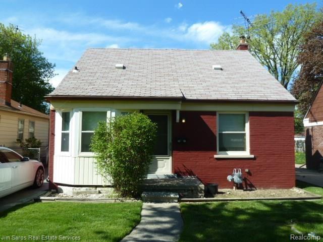 front view picture of 16047 Tacoma, Detroit, MI. 48205