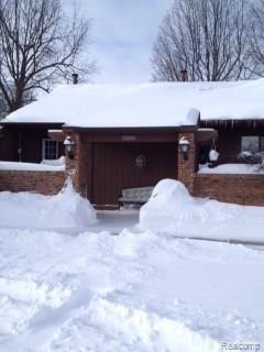 front view picture of 25803 Lexington, South Lyon, MI. 48178