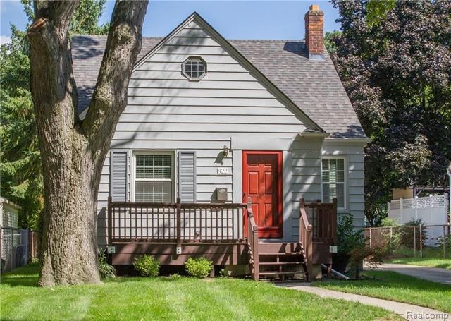 front view picture of 822 N Gainsborough Ave, Royal Oak, MI. 48067