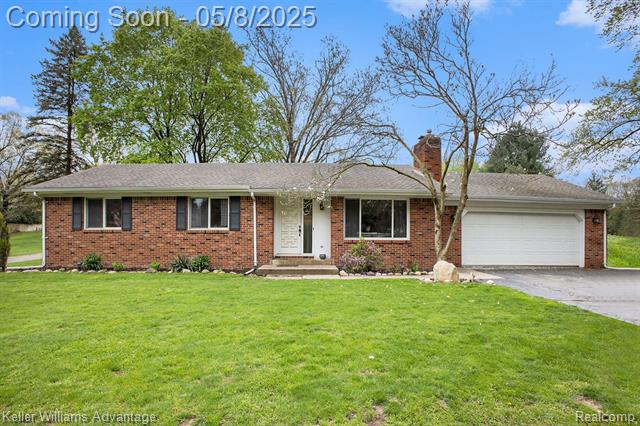 front view picture of 7315 Northdale Drive, Brighton, MI. 48116