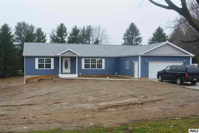 front view picture of 142 S Harrington, Parma, MI. 49269