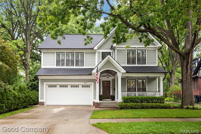 front view picture of 1017 Maplegrove Ave, Royal Oak, MI. 48067