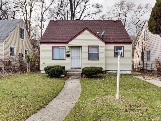 front view picture of 19935 Mendota Street, Detroit, MI. 48221