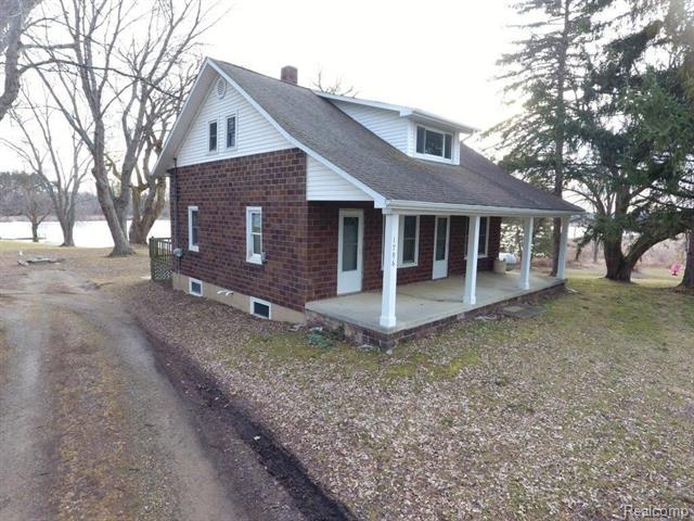 front view picture of 1796 Murphy Lake Road, Silverwood, MI. 48760