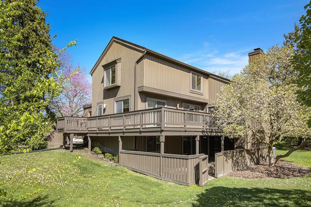 front view picture of 1 Northwick Court, Ann Arbor, MI. 48105