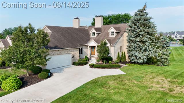 front view picture of 18215 Blue Heronw , Northville, MI. 48168