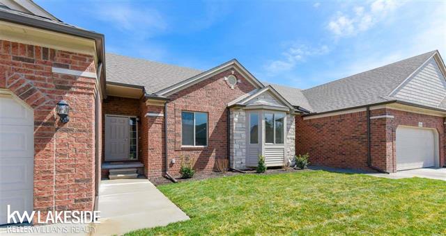 front view picture of 51186 Dunston, New Baltimore, MI. 48051